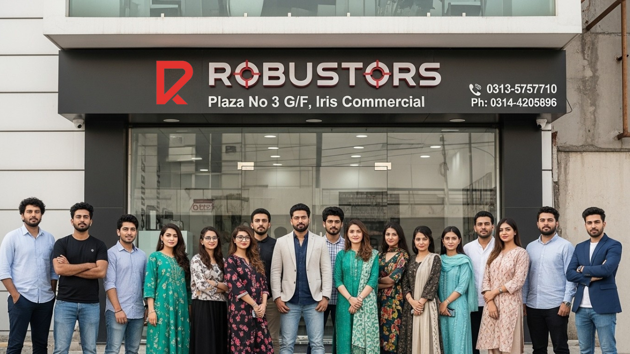 Robustors Team Photo